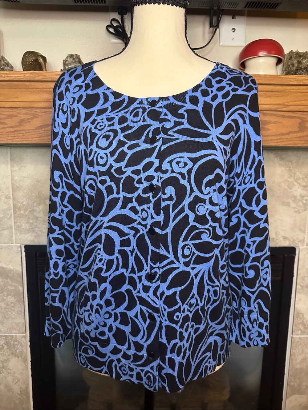 Talbots M Blue & Black Floral Print Scoop Neck Lightweight Knit Cardigan Sweater